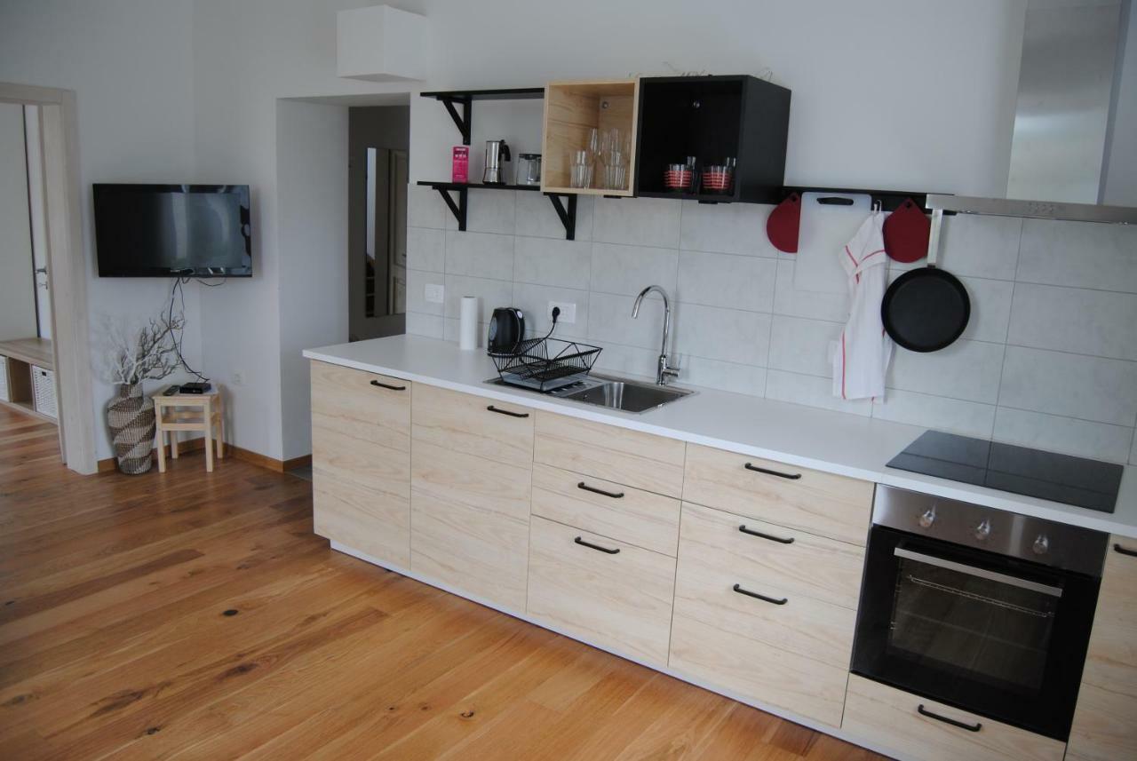 Apartment With Free Parking Ljubljana Exterior photo